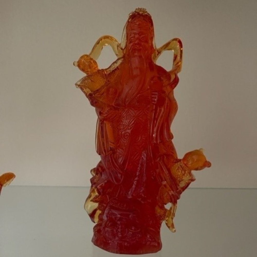 Antique Chinese Amber Carved Figurine